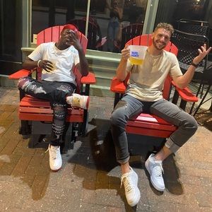 Meet your Posher, Joel